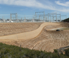 0328120340P1070857_opt