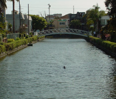 0821120455DSC00062_verdura_channel_wall_opt
