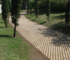 Drivable Grass Driveway on Bermuda