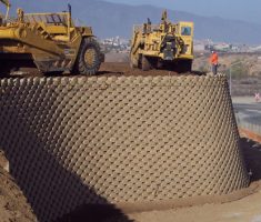 Curved Verdura wall during construction