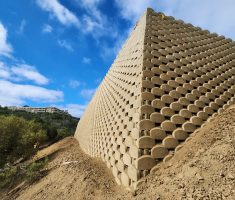 Verdura retaining wall_residential_Peninsula Heights South_San Mateo_2022